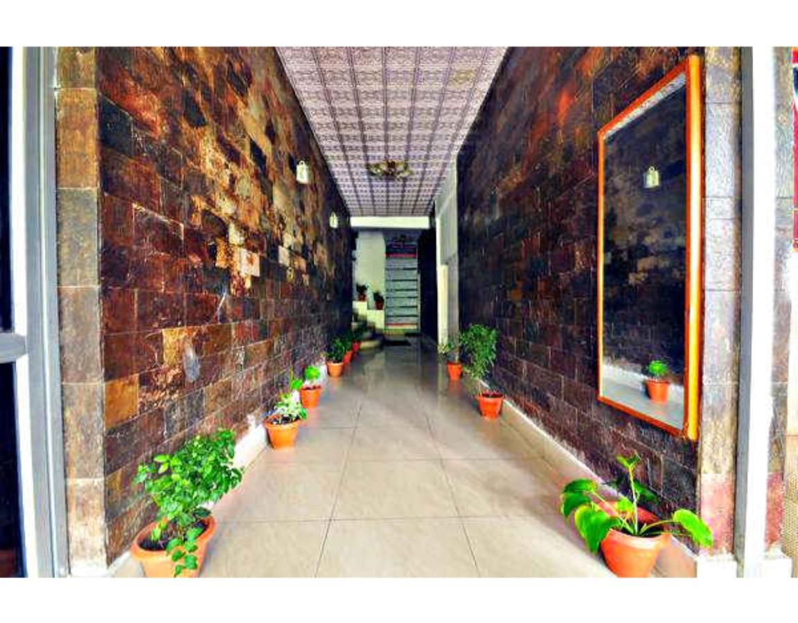 Anamika Hotel ناينيتال المظهر الخارجي الصورة